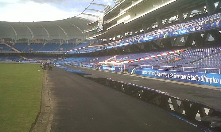 Estadio Pascual Guerrero el 6 de enero de 2012