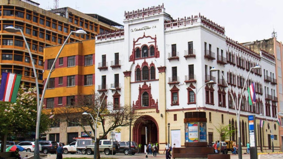 Centro histórico adelante: CHIA