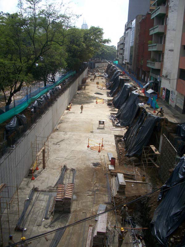 Megaobras Avenida Colobia Hundimiento