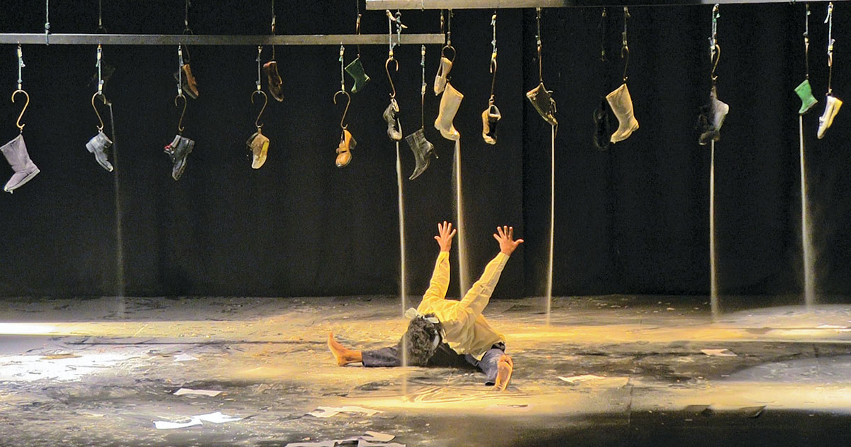 Negro - Teatro del presagio