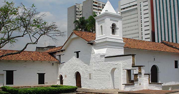 Iglesia_la_Merced_Cali_ppal