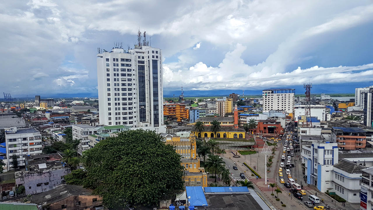 Fotografía panorámica boulevard y centro de Buenaventura