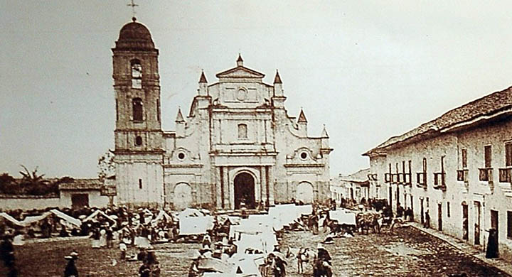 plaza-mayor-cali-ppal