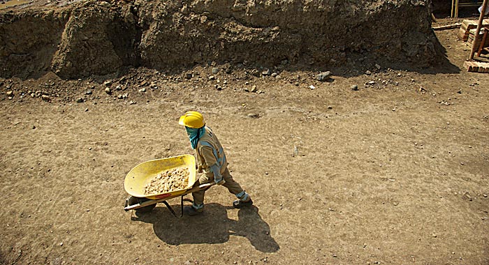 trabajador-megaobra-ppal