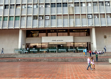 Que hay detrás de la renuncia de Reyes Kuri en la alcaldía de Cali 