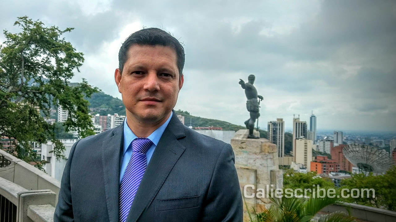 Fotografía de José Moreno, contador y profesor de la Javeriana Cali