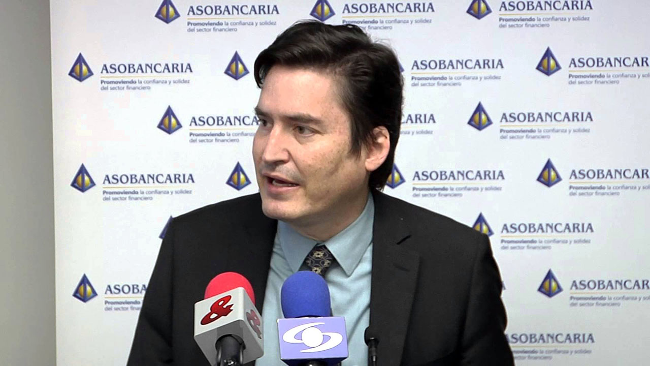 Entrevista con Santiago Castro