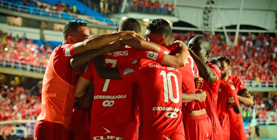 América golea al Deportivo Cali