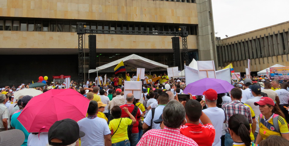 Marcha histórica y mensaje claro