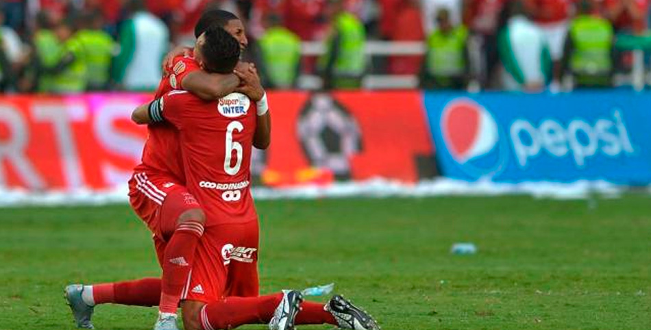 América salió de la zona de descenso