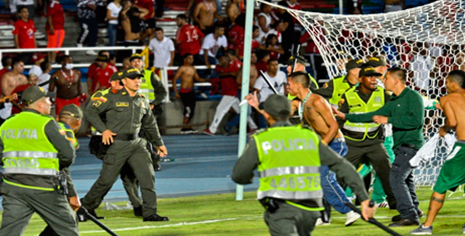 Prohibir el fútbol. Chiste o realidad?
