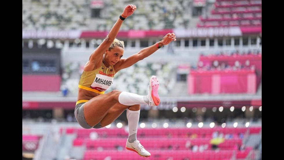 Mihambo (6,96 m), mejor marca mundial del año en salto longitud