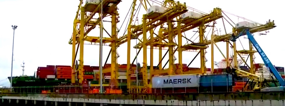 Puerto de Buenaventura cerca de 3.000 contenedores represados