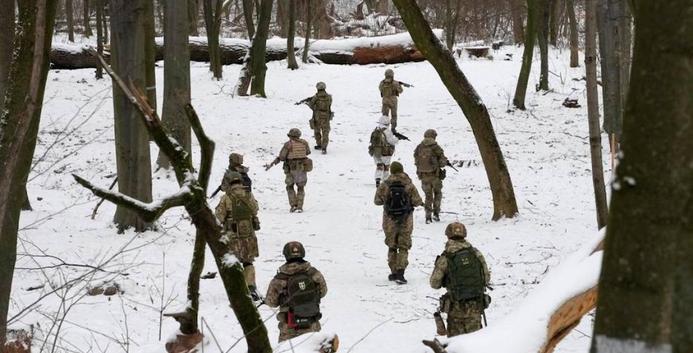 El negocio de la guerra o la paz
