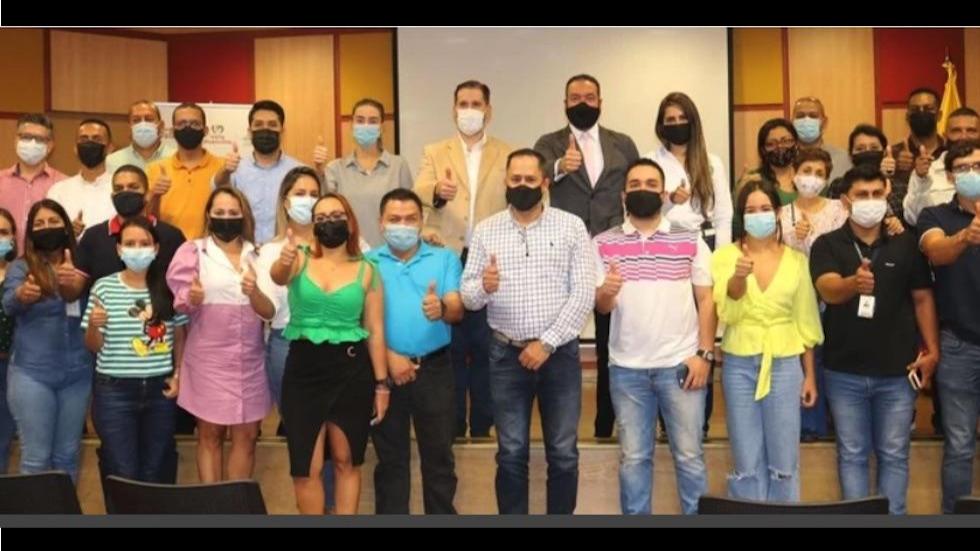 71 emprendedores y empresarios del Valle se certificaron como expertos en innovación y gestión empresarial