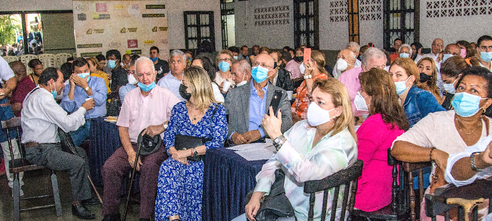 María del Carmen Hoyos, propuestas legislativas