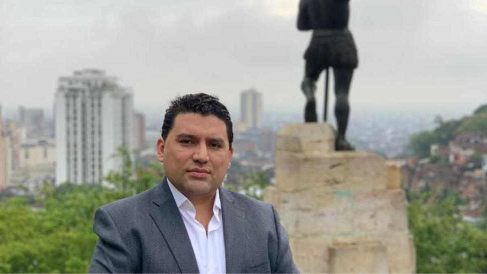 Roicito adelantó el debate por la Alcaldía en el Pacto