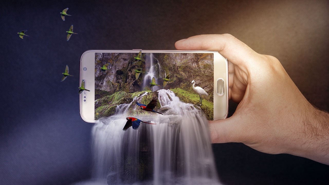 Las tres mejores apps para exprimir la cámara del móvil